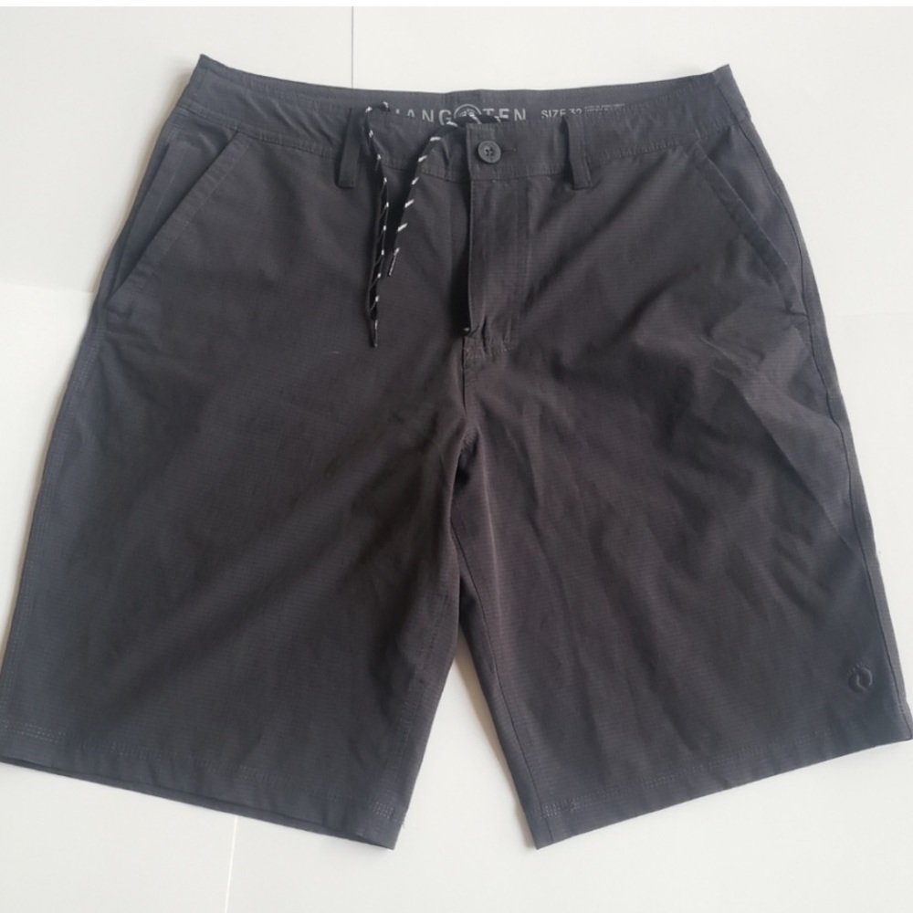 Hang Ten Black Board Shorts Size 32